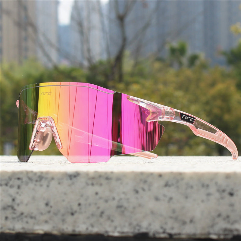 Wearclo | Men’s Polarised Sports Sunglasses – UV Protection & Lightweight Design