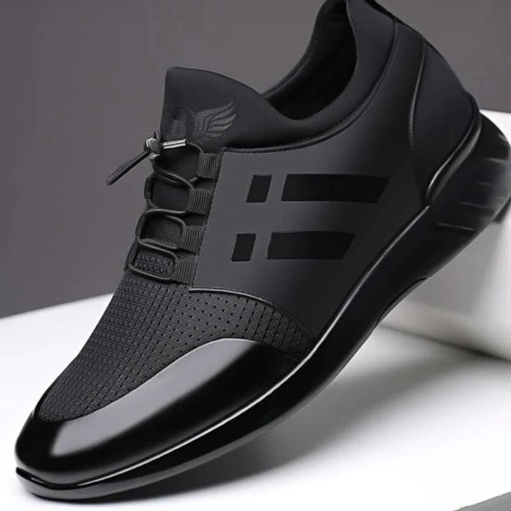 Wearclo | Men's Slip-on Sneakers with Striped Detail
