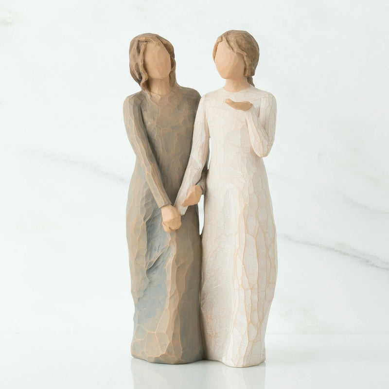 Wearclo | Sisters Figurine made of Resin