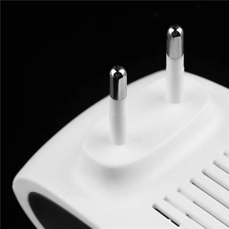 Wearclo | Ultrasonic Squirrel Repeller Device - Effective Pest Control to Deter Squirrels in 48 Hours for Gardens & Yards