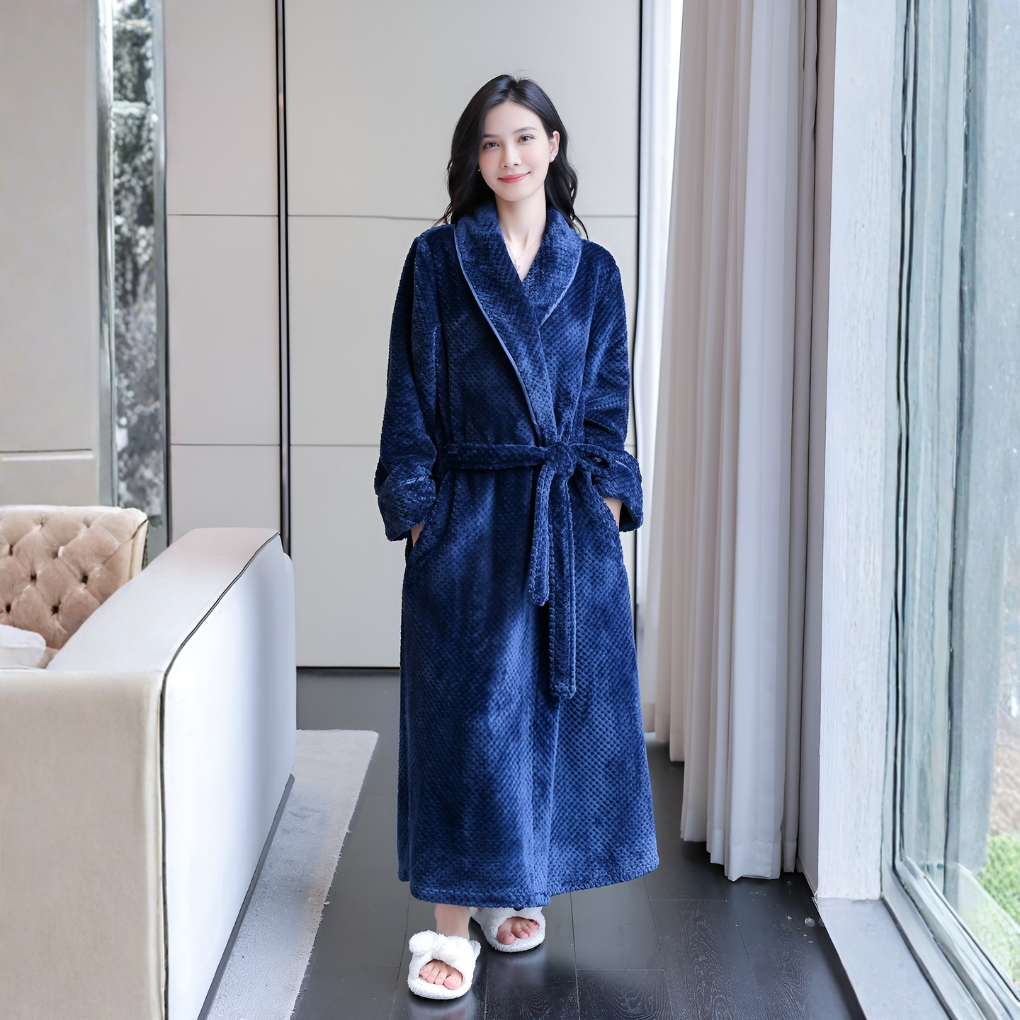 Wearclo | Women's Plush Hooded Robe