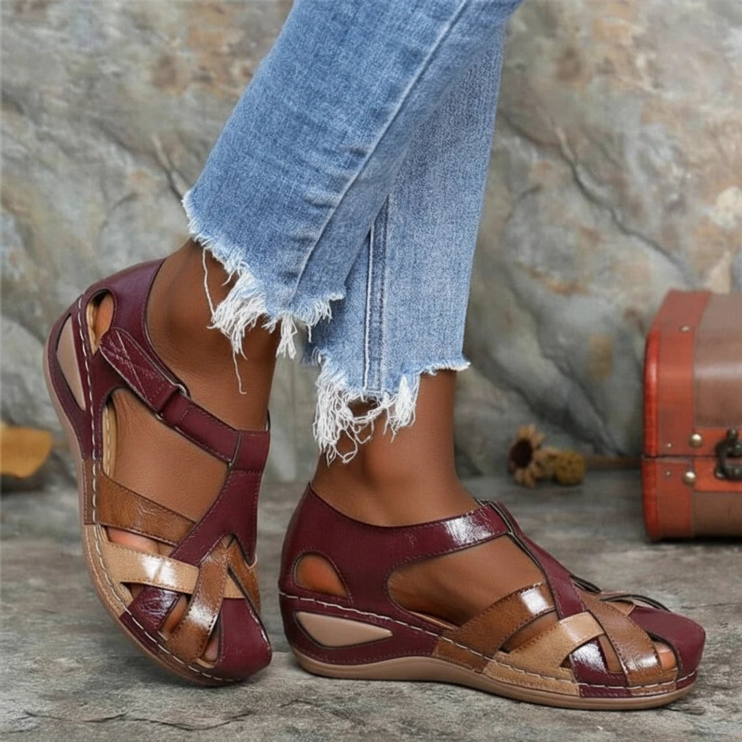 Lenora | Women's Closed Toe Comfort Sandals