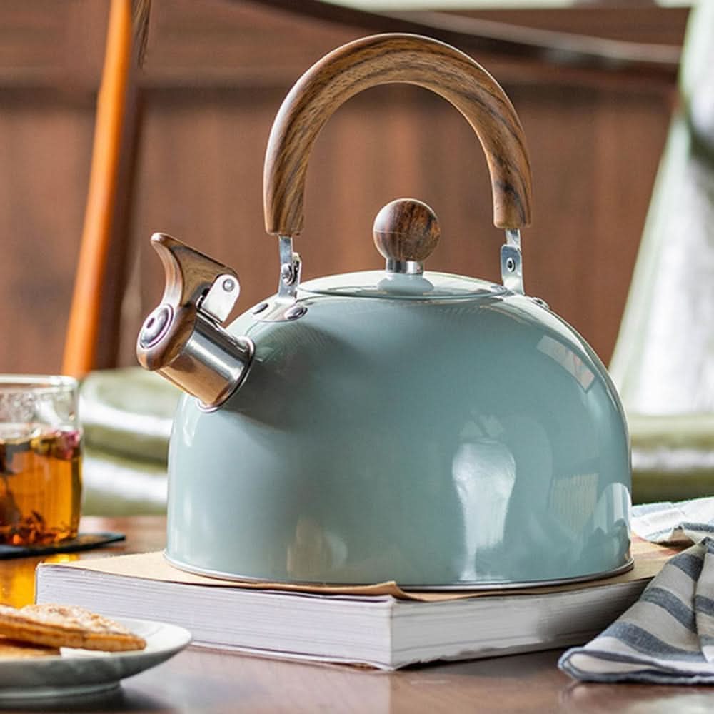 AURABOIL – Classic 3L Whistling Kettle with Elegant Design