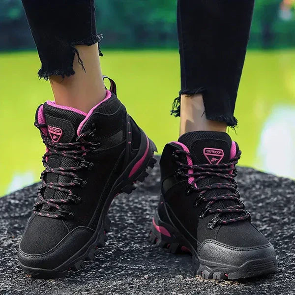 AuroraTrail Women's Wide Fit Winter Hiking Boots With Arch Support