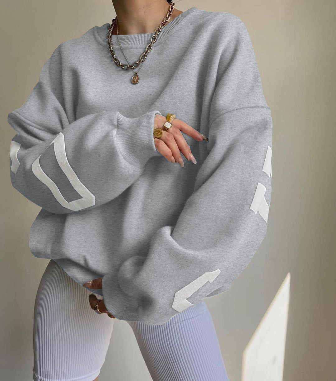 Clara - Oversized Casual Sweatshirt with Original Print