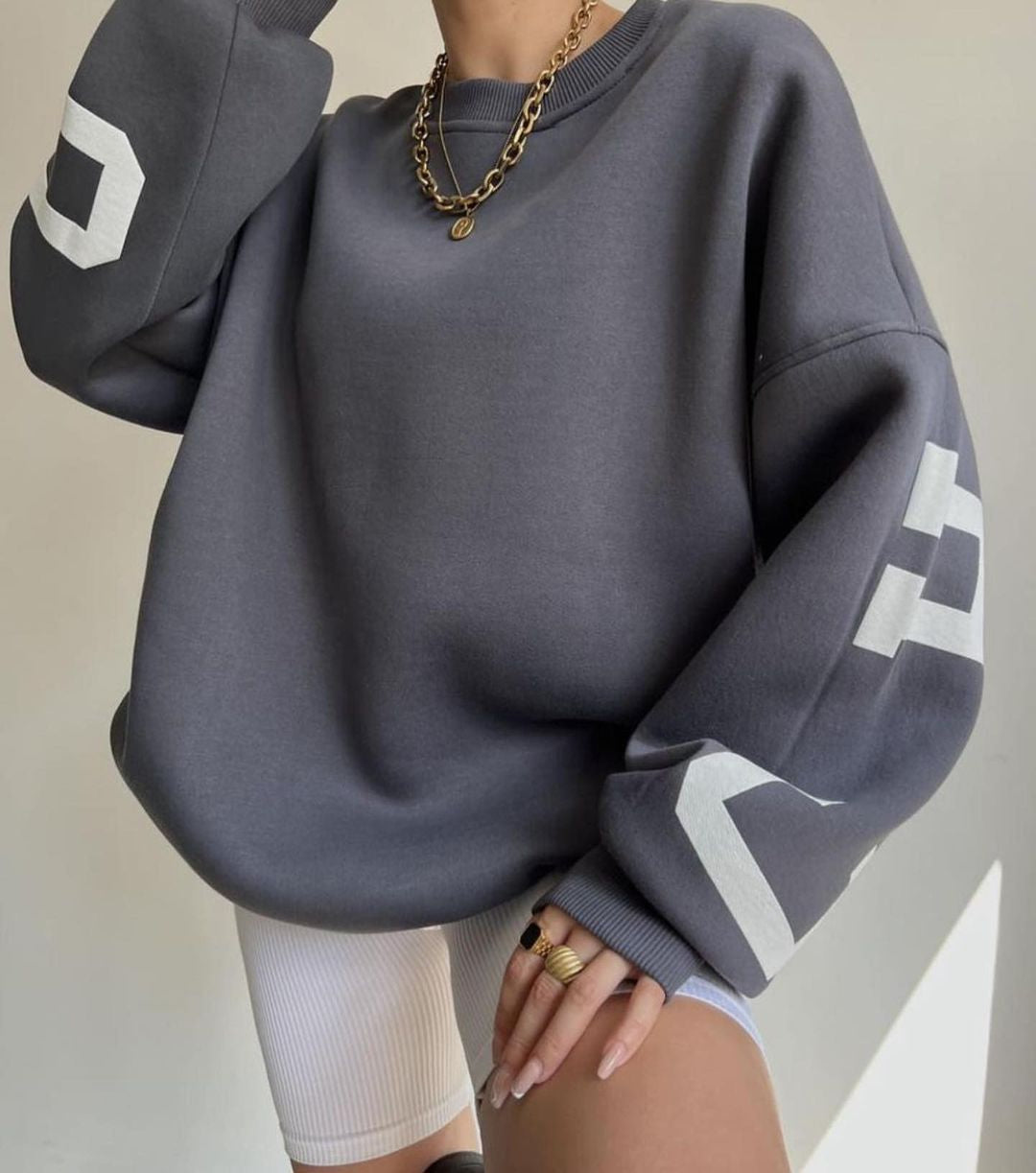 Clara - Oversized Casual Sweatshirt with Original Print