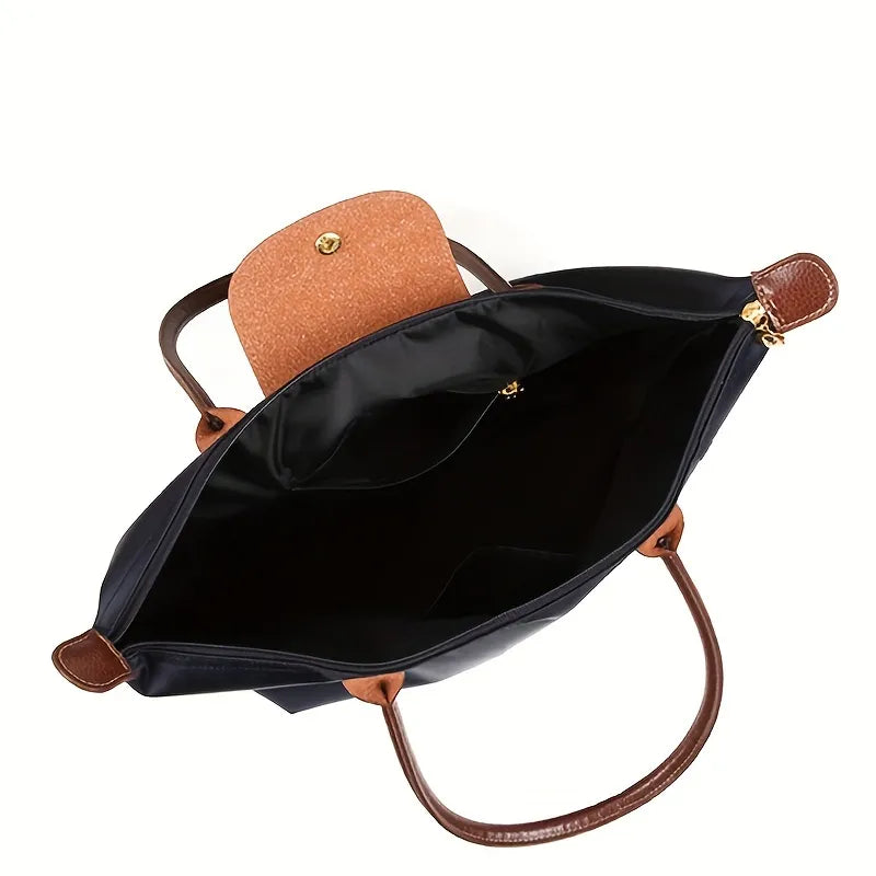 Classic Women's Bag Celeste with Modern Accent and Functionality