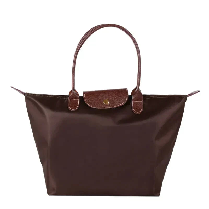 Classic Women's Bag Celeste with Modern Accent and Functionality