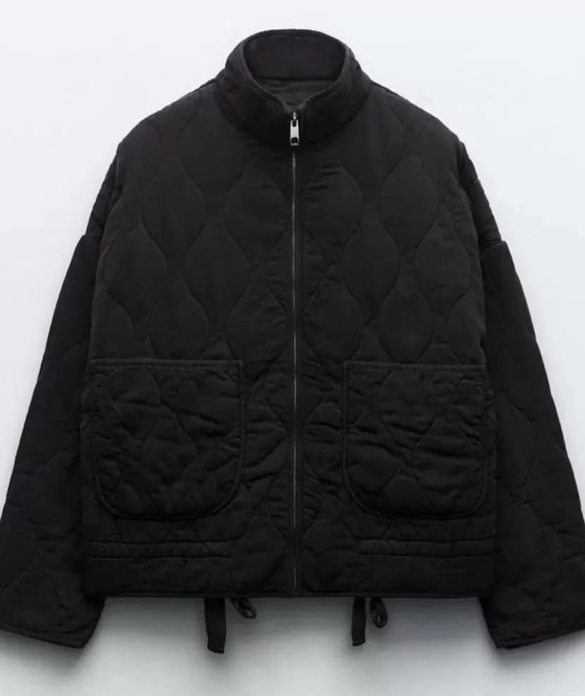 Elegant Women's Jacket with Pocket Details in Multiple Colours
