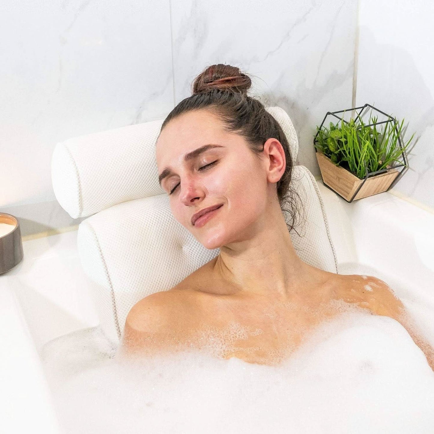 ERGORELAX Bath Pillow – Ergonomic & Comfortable for a Luxurious Bath Experience