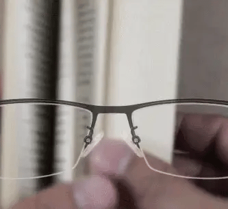 German Intelligent Progressive Glasses For Readers And Drivers With Fast Color Change