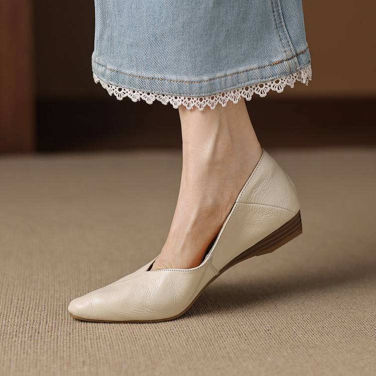 Image of Greta | Women's Pointed Toe Slip-On Flats