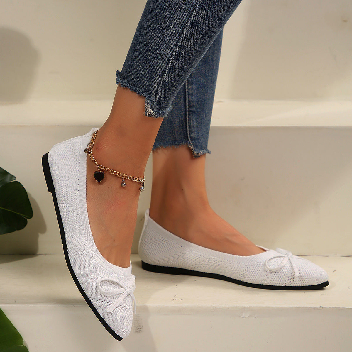 Image of Jayla | Women's Pointed Toe Slip-On Ballet Flats