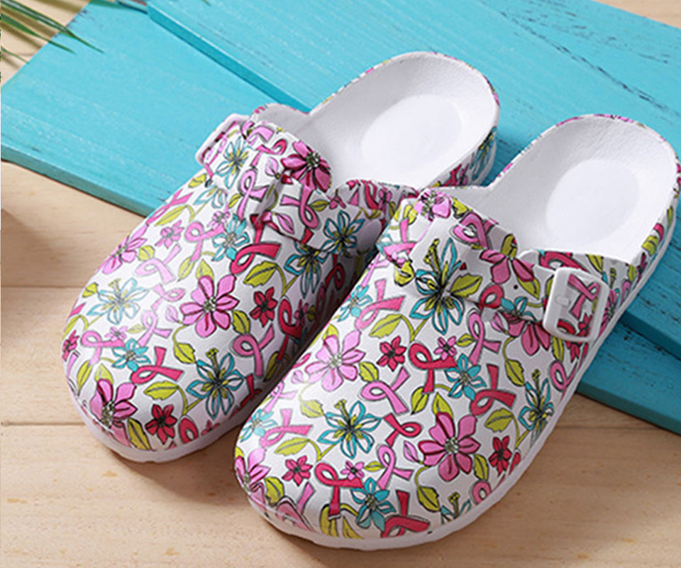LuxuraCare Orthopaedic Clogs for Nurses | Comfortable clogs providing good support for healthcare staff with an elegant design