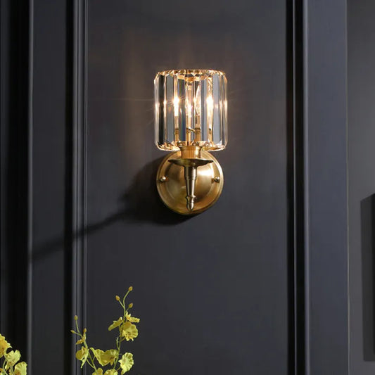 Luxurious sparkle of crystals for an elegant and sophisticated atmosphere