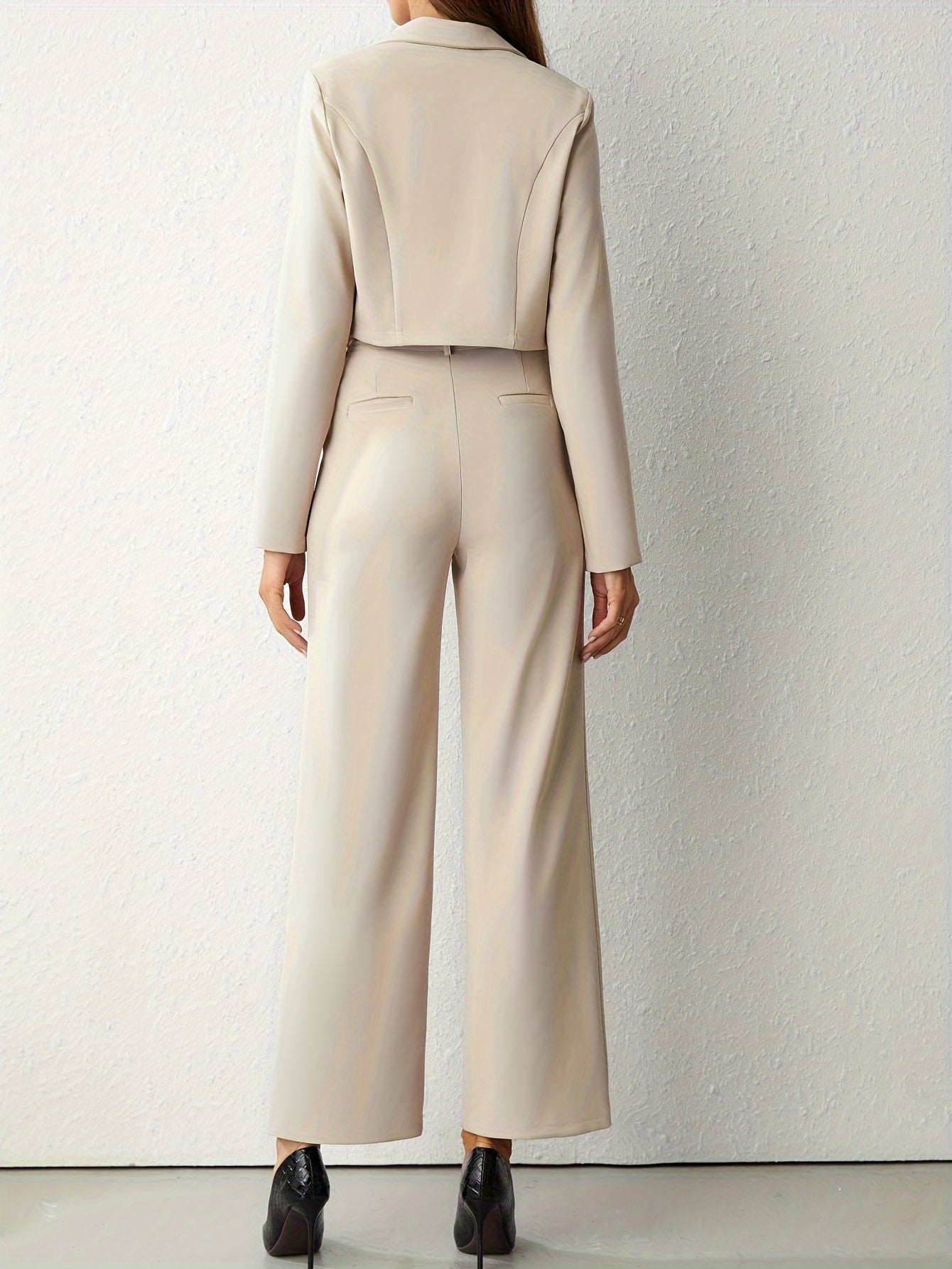 Image of Martha | Women's Cropped Two-Piece Suit