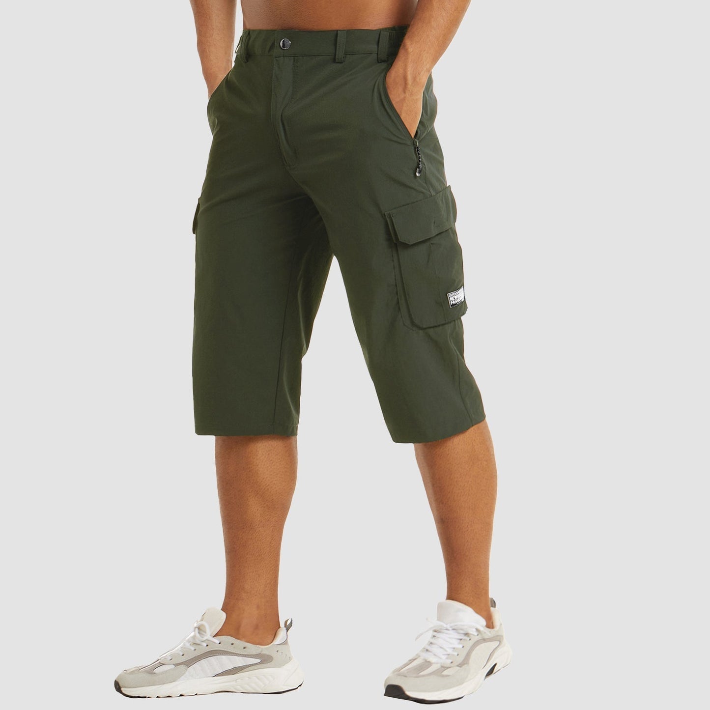 Image of Max | Men's Knee Length Cargo Shorts
