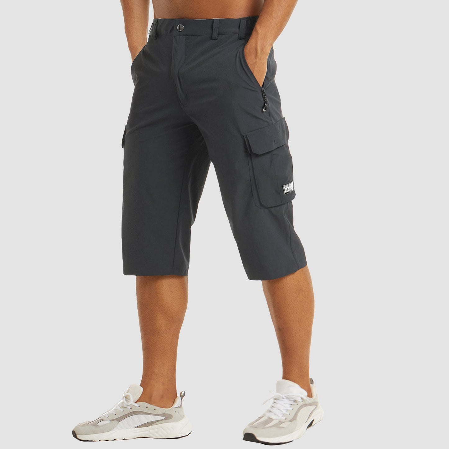 Image of Max | Men's Knee Length Cargo Shorts