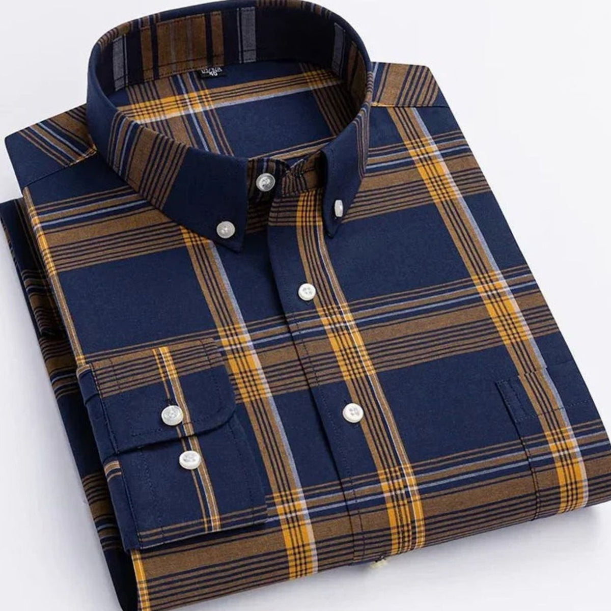 Men's Plaid Long-Sleeve Button-Down Shirt