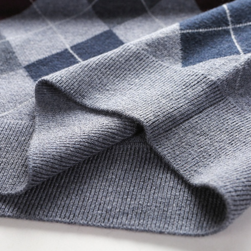 Men's Sweater Vest with Stylish Argyle Pattern - Felix