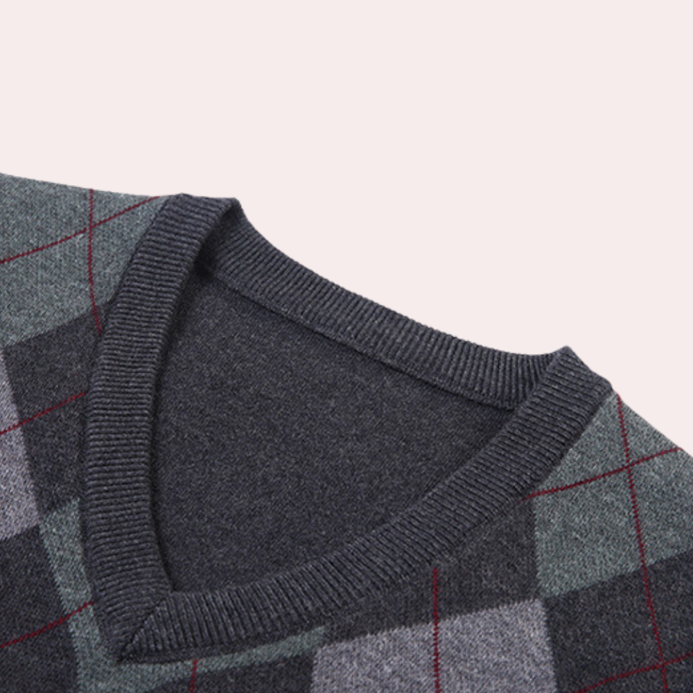 Men's Sweater Vest with Stylish Argyle Pattern - Felix