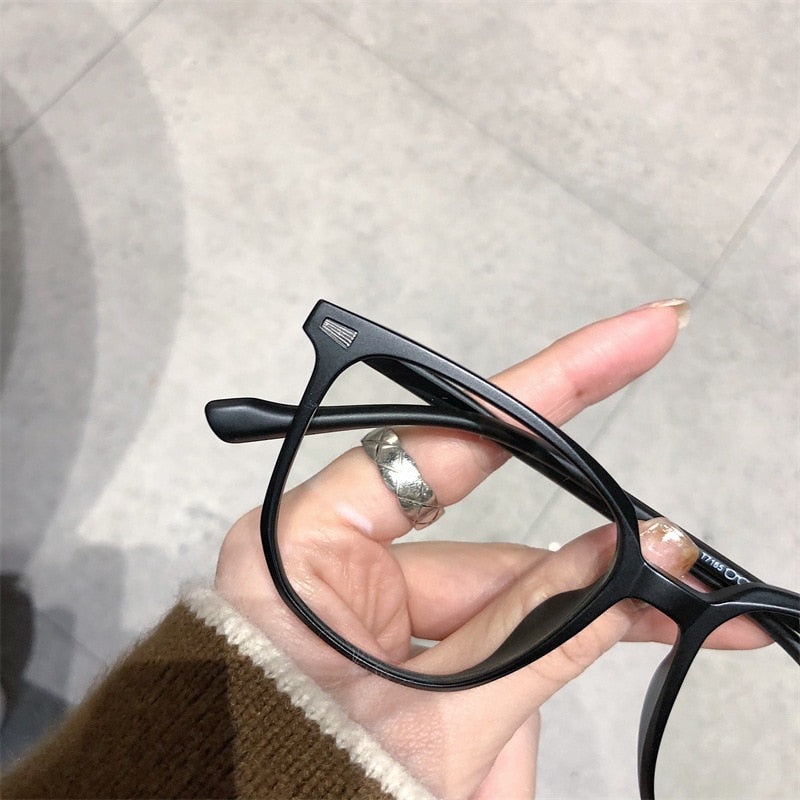 Myopic Prescription Glasses with Blue Light Protection - FocusFrame