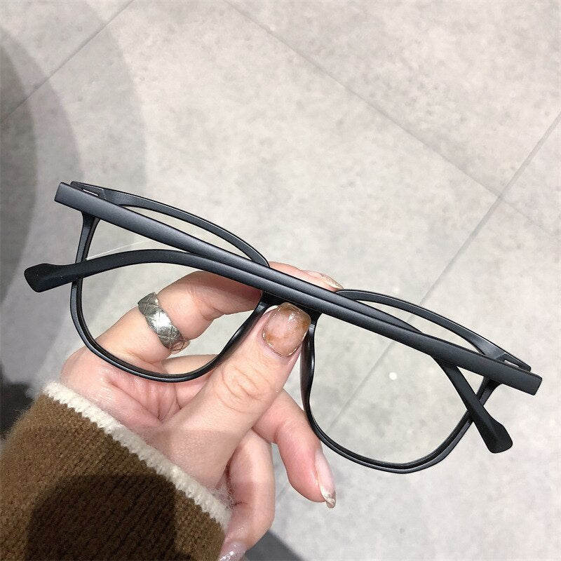 Myopic Prescription Glasses with Blue Light Protection - FocusFrame