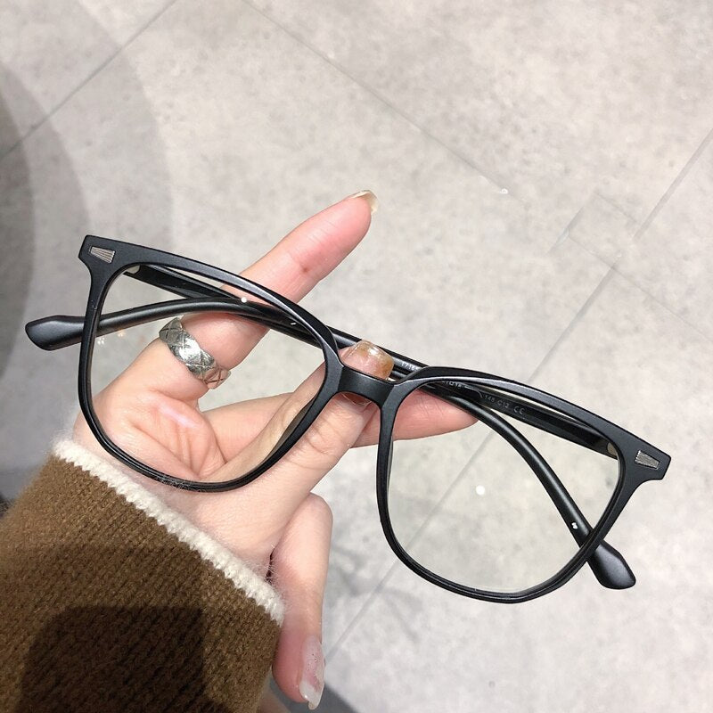 Myopic Prescription Glasses with Blue Light Protection - FocusFrame