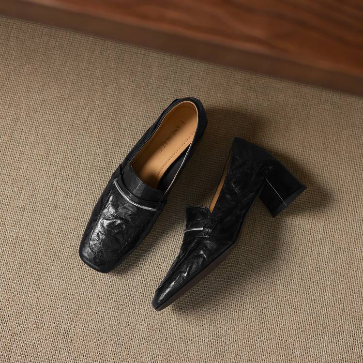 Image of Rita | Women's Heeled Slip-On Loafers