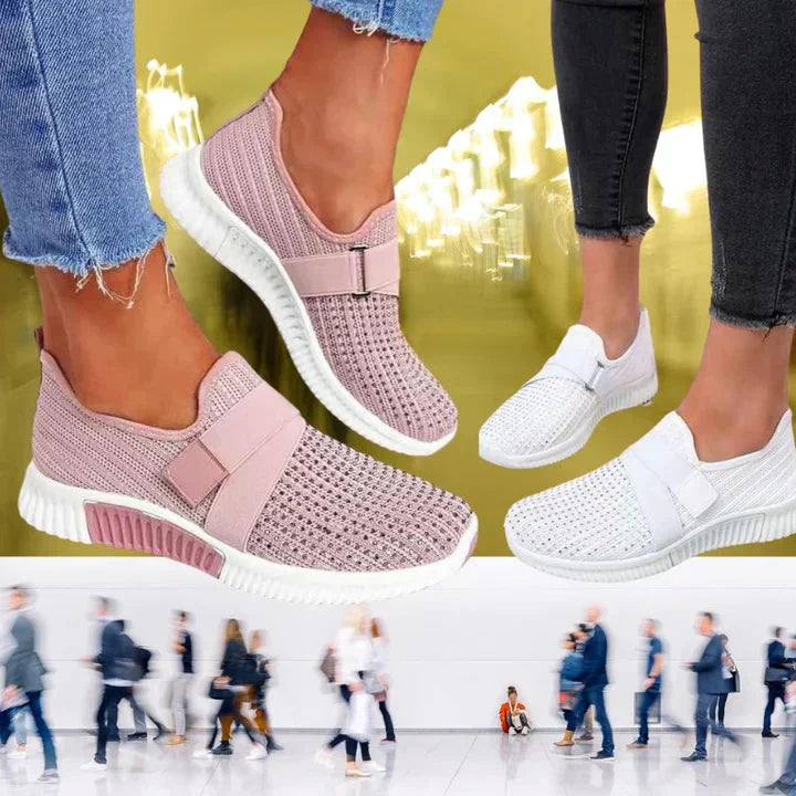 Slip-On Sneaker for Women with Velcro | Improve Your Walking Posture!
