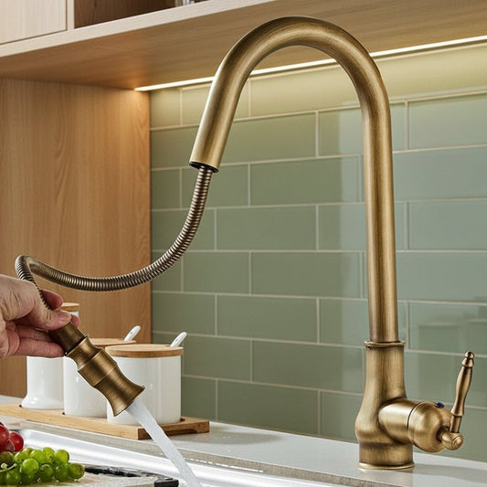 SMARTSPOUT – Kitchen faucet with pull-out function in antique bronze and touch sensor