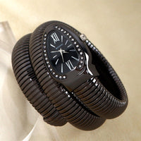 Snake-Style Quartz Watch with Stainless Steel Bracelet and Oval Dial