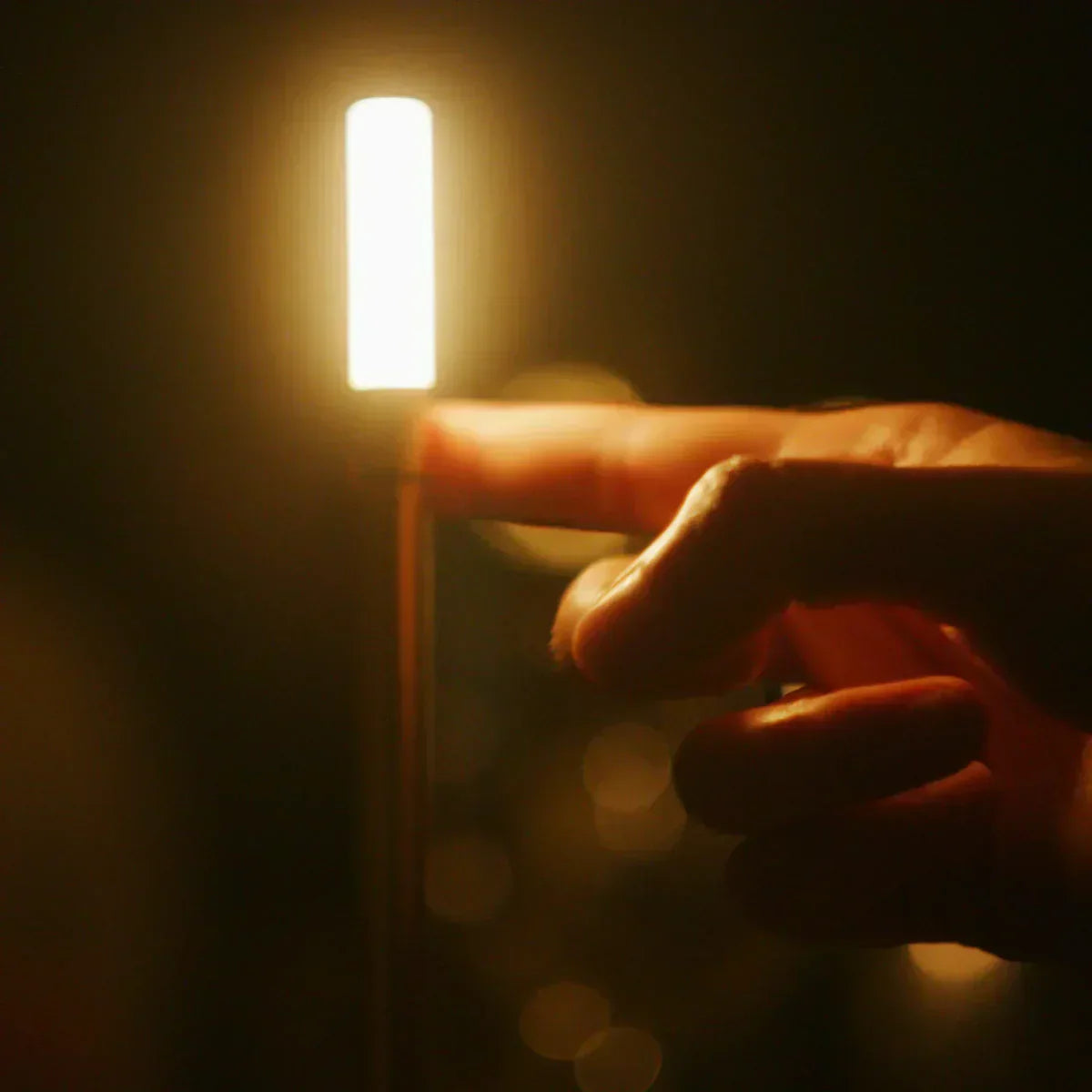 Subtle Table Lamp - Aurelia