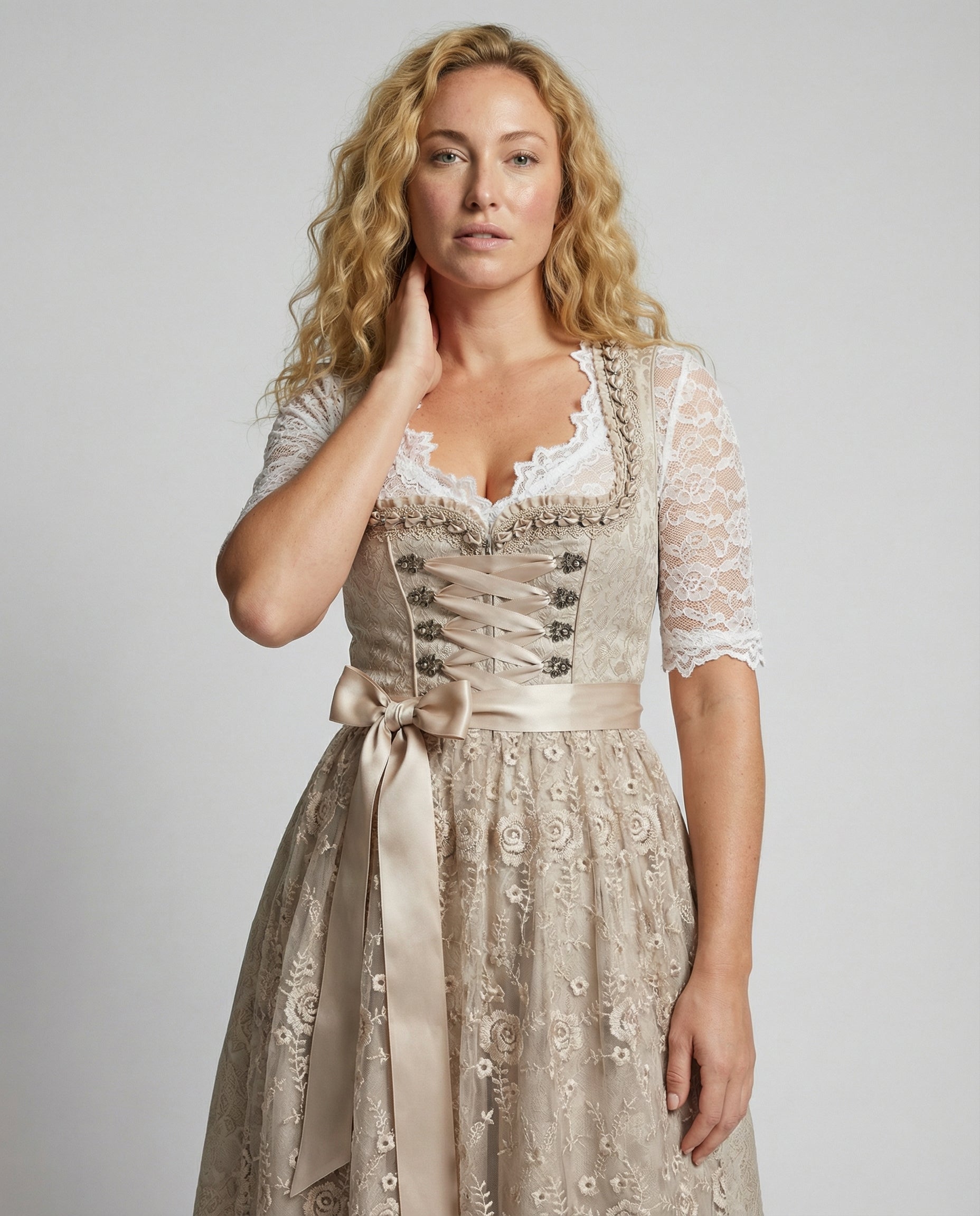 Traditional Dirndl Dress with Laced Bodice for Oktoberfest | Wearclo