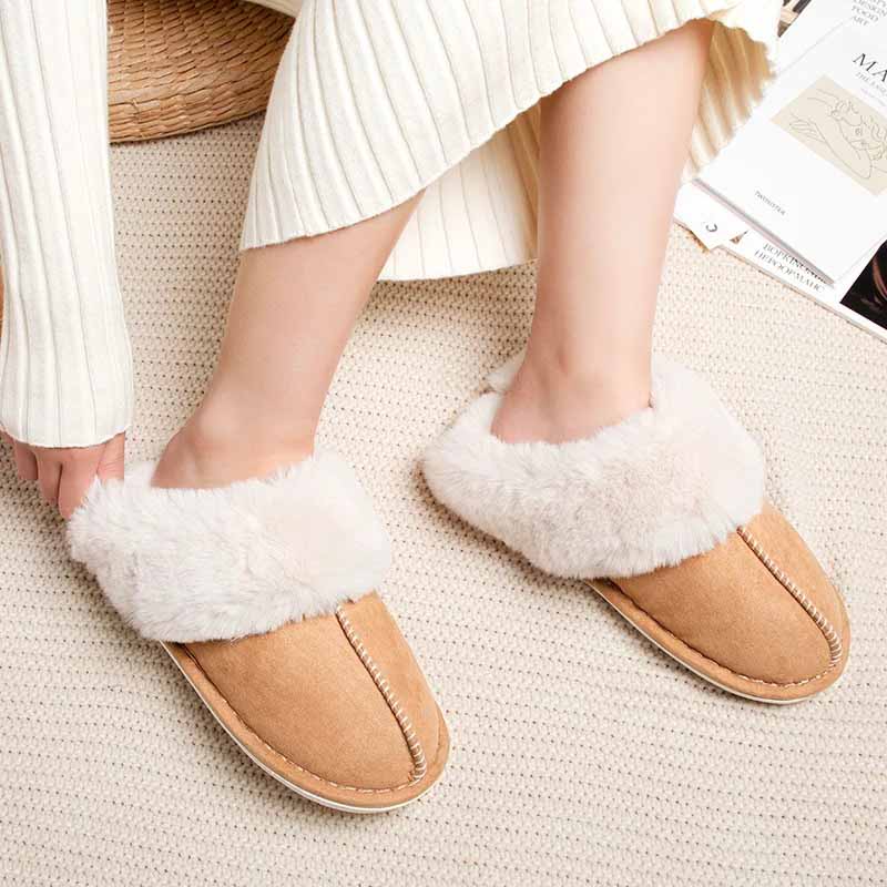 Warm-lined slippers with soft lining and non-slip sole