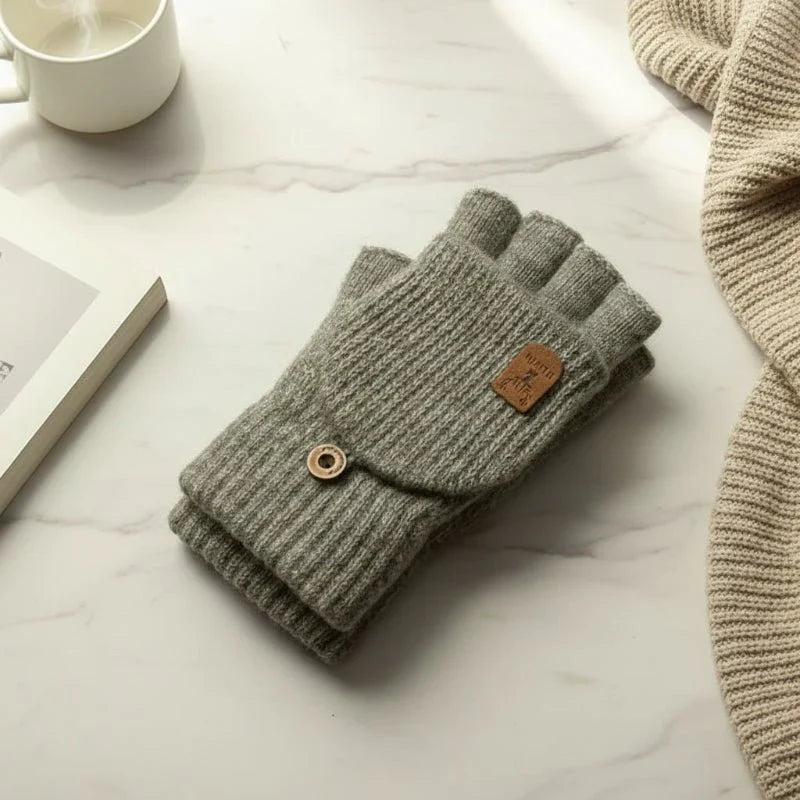 WARMTOUCH – Winter half-finger gloves with touchscreen function & soft knit design
