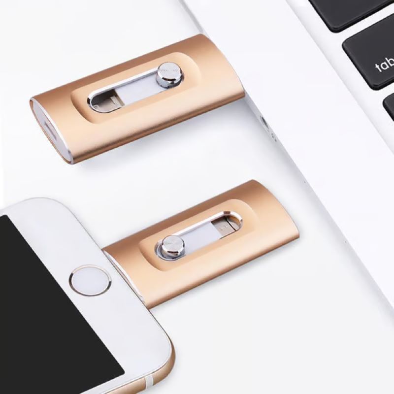 Wearclo | 3 in 1 large capacity USB flash drive for mobile phone and computer