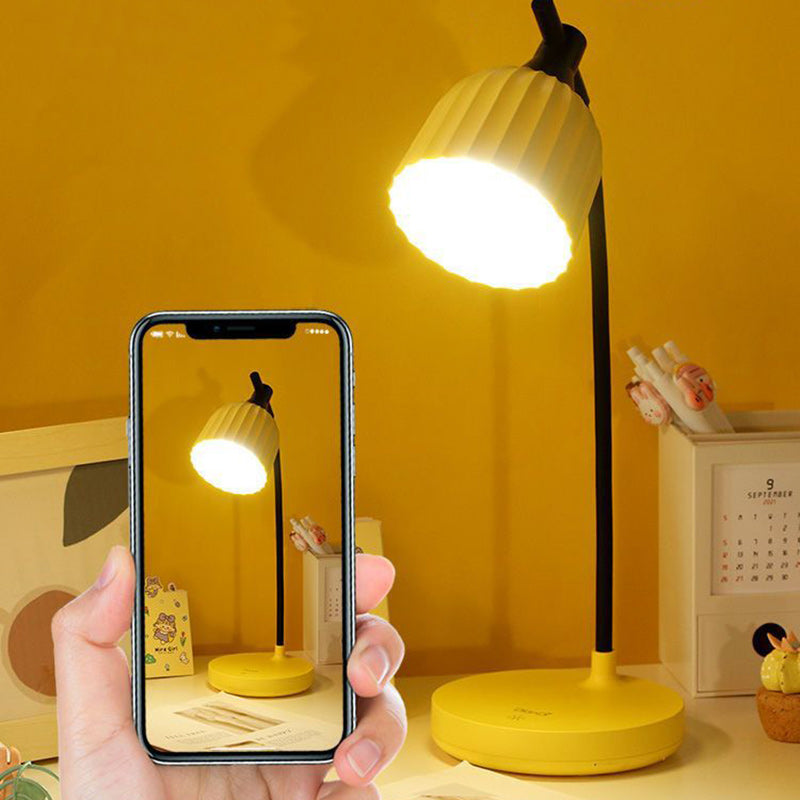 Wearclo | Adjustable LED Desk Lamp | Modern Minimalist Design | Dimmable