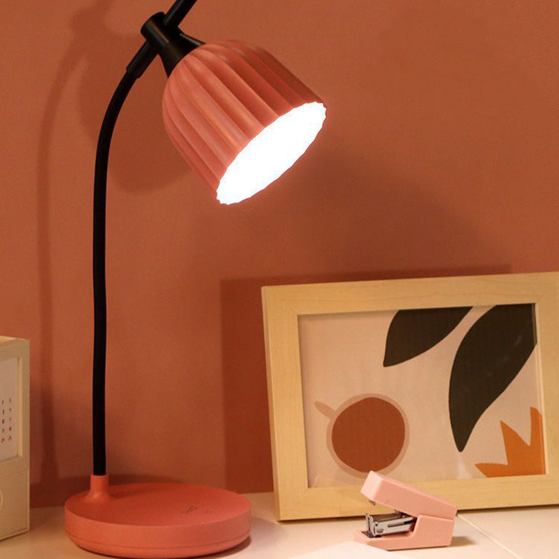 Wearclo | Adjustable LED Desk Lamp | Modern Minimalist Design | Dimmable