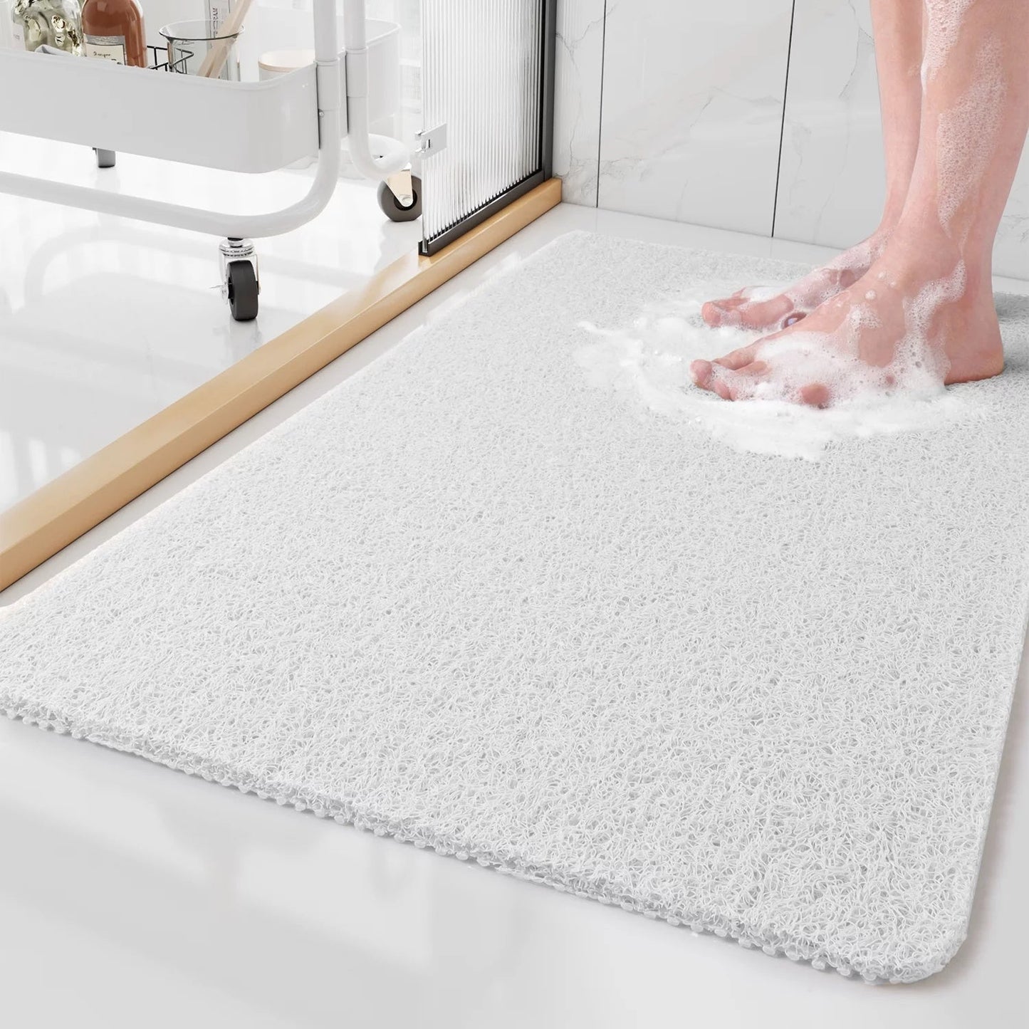 Wearclo | Antislip shower mat with foot massage texture