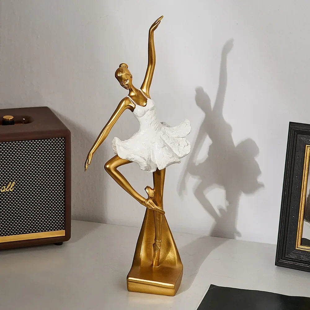 Wearclo | Ballet Dancer Figure for Desk & Living Space