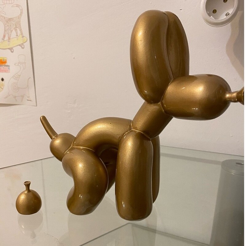 Wearclo | Balloon Dog Resin Figurine