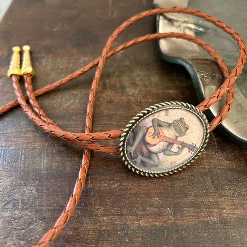 Wearclo | Banjo Frog Bolo Tie