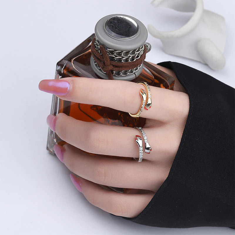 Wearclo | Best Gift - Hug Ring