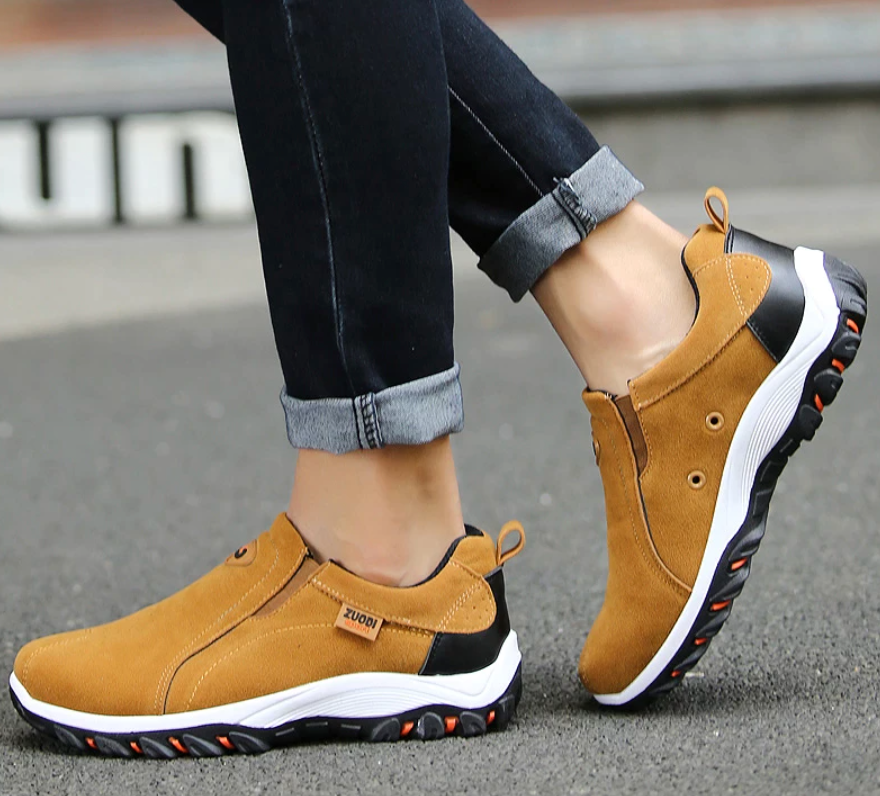 Wearclo Best Orthopedic Hiking Shoes for Men