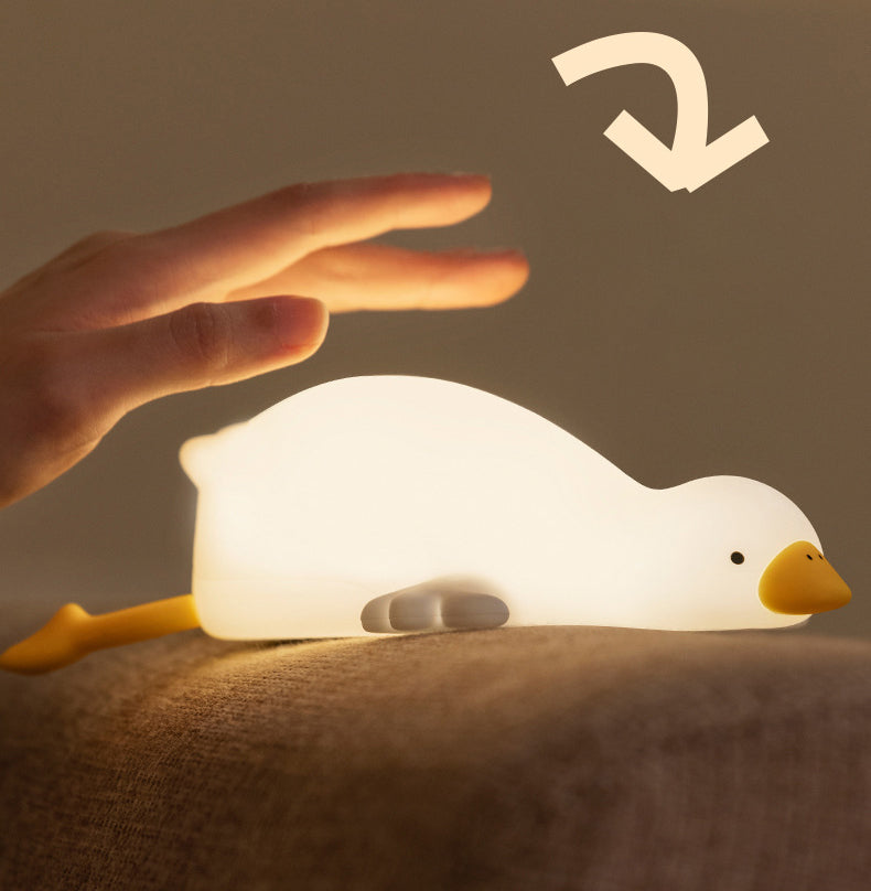 Wearclo | Big White Goose Tap Tap LED Night Light