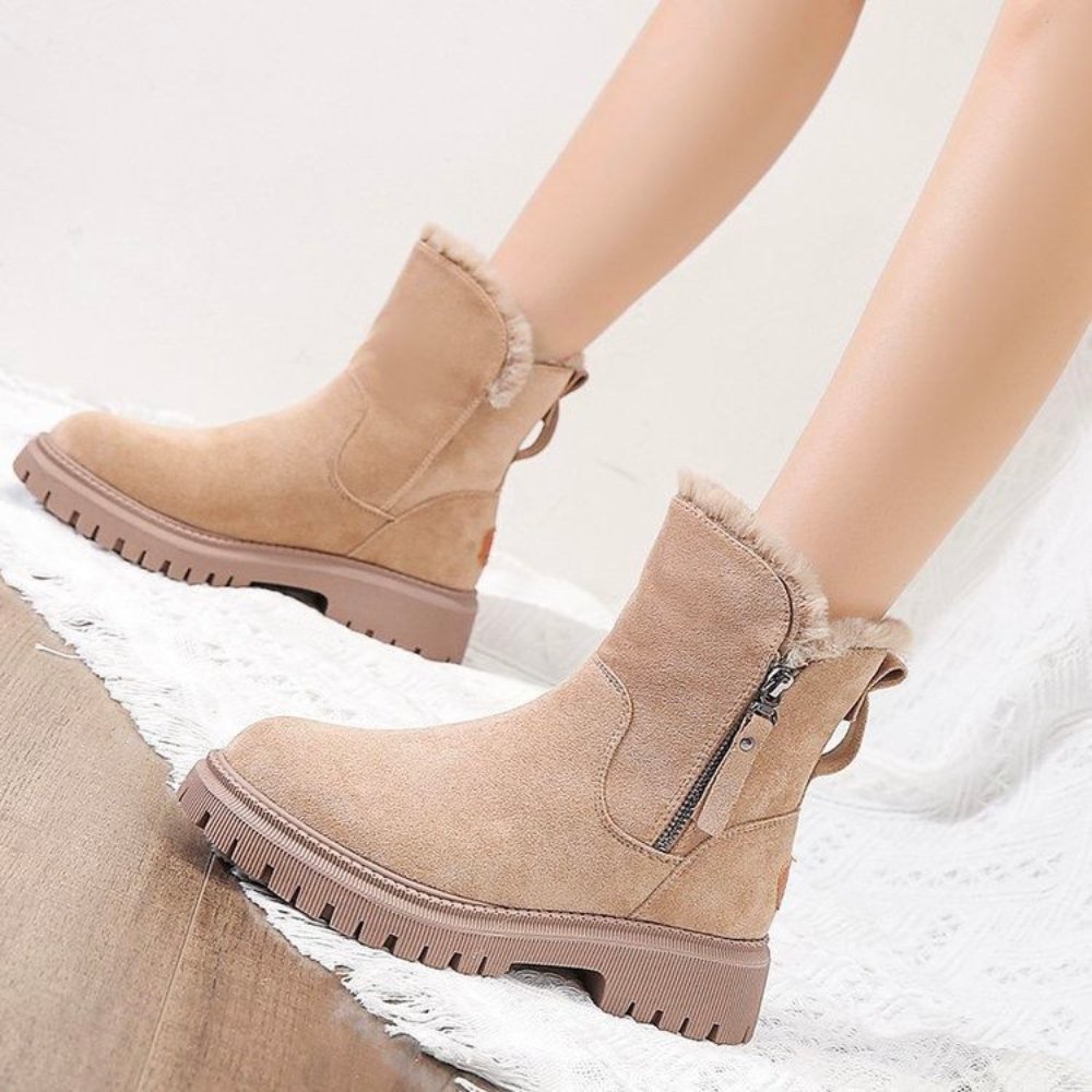 Wearclo Boots - Warm and Comfortable