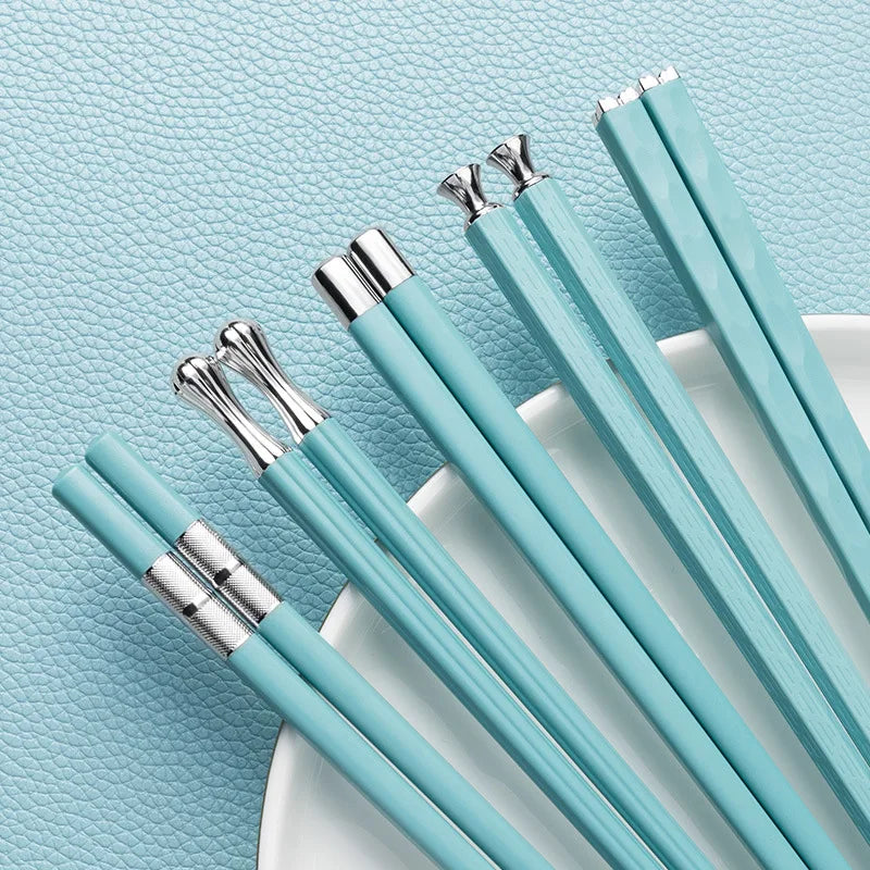 Wearclo | DineLux – Luxurious Chopstick Set with Refined Designs (5 Pairs)