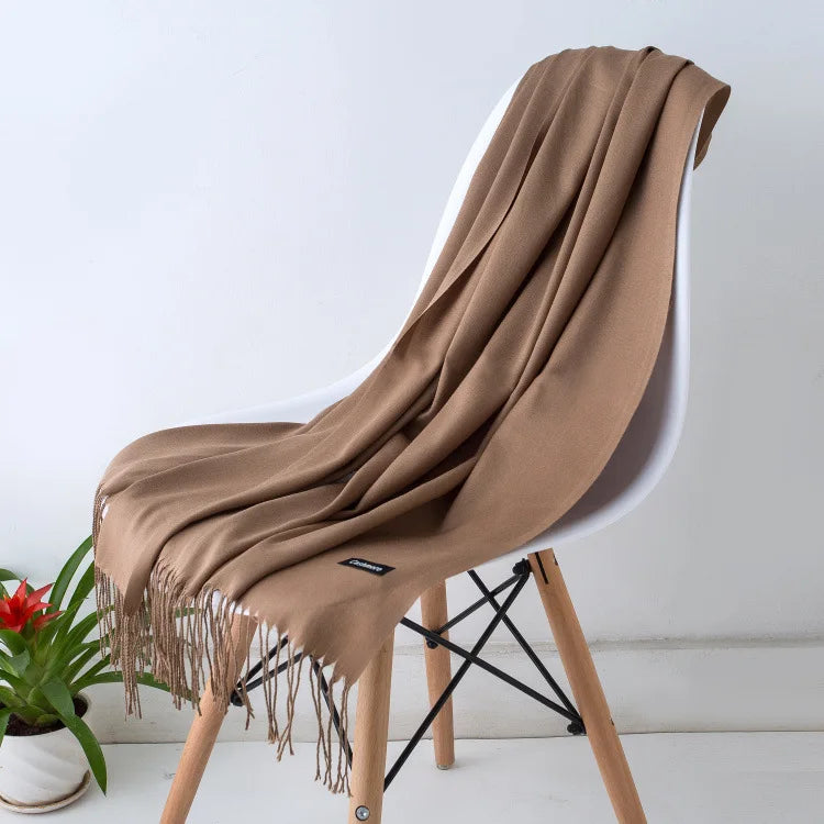 Wearclo | Elegant and Warm Scarf for Women