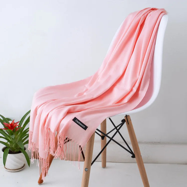 Wearclo | Elegant and Warm Scarf for Women